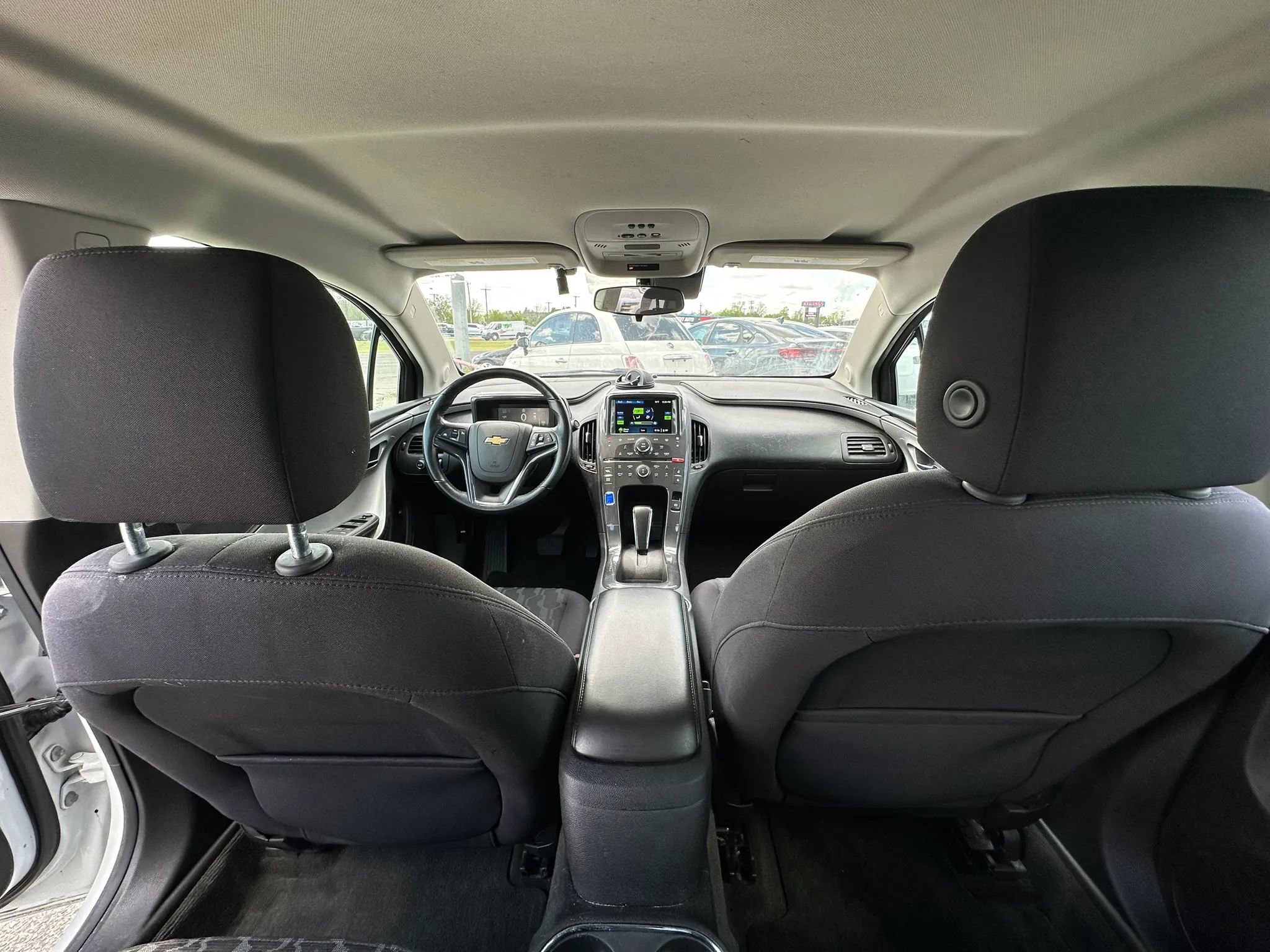 Used 2014 Chevrolet Volt FWD image 15