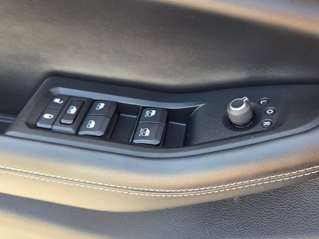 Used 2021 Jeep Grand Cherokee L Limited AWD/4WD image 35