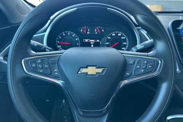 Used 2023 Chevrolet Malibu LT FWD image 25