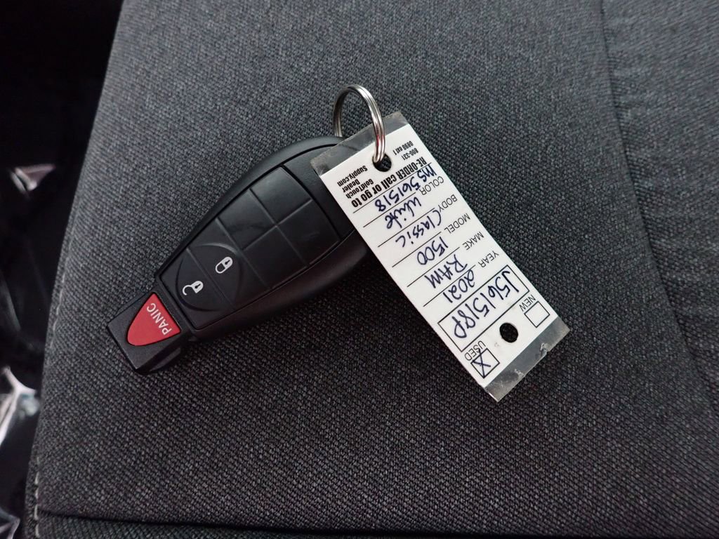 Used 2021 RAM 1500 Tradesman w/ Chrome Appearance Group image 47