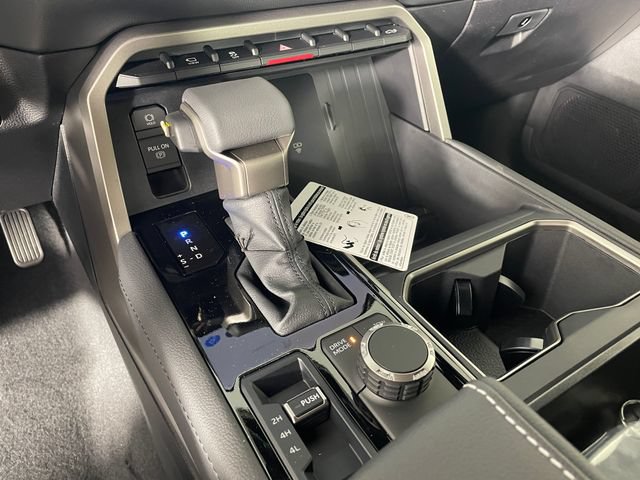 New 2026 Toyota Tundra Limited AWD/4WD image 7
