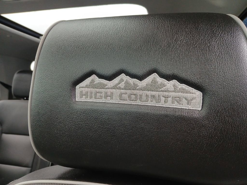 Certified 2020 Chevrolet Traverse High Country w/ LPO, Floor Liner Package AWD/4WD image 12