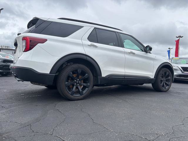 Used 2023 Ford Explorer ST-Line w/ Class IV Trailer Tow Package AWD/4WD image 7