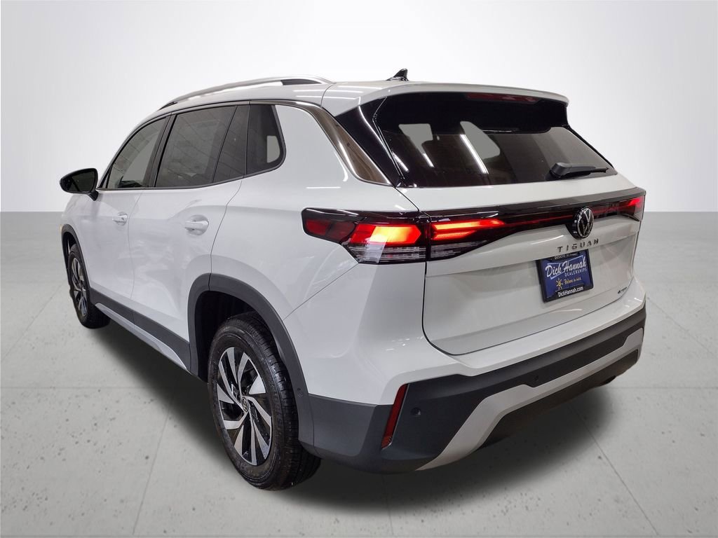 New 2025 Volkswagen Tiguan S image 10