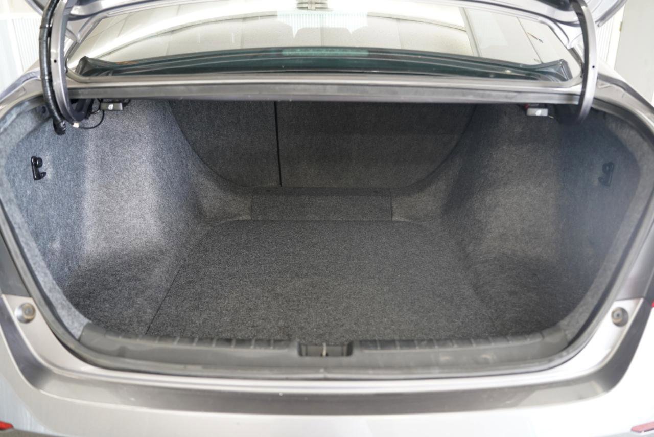 Used 2018 Honda Accord Sport image 39