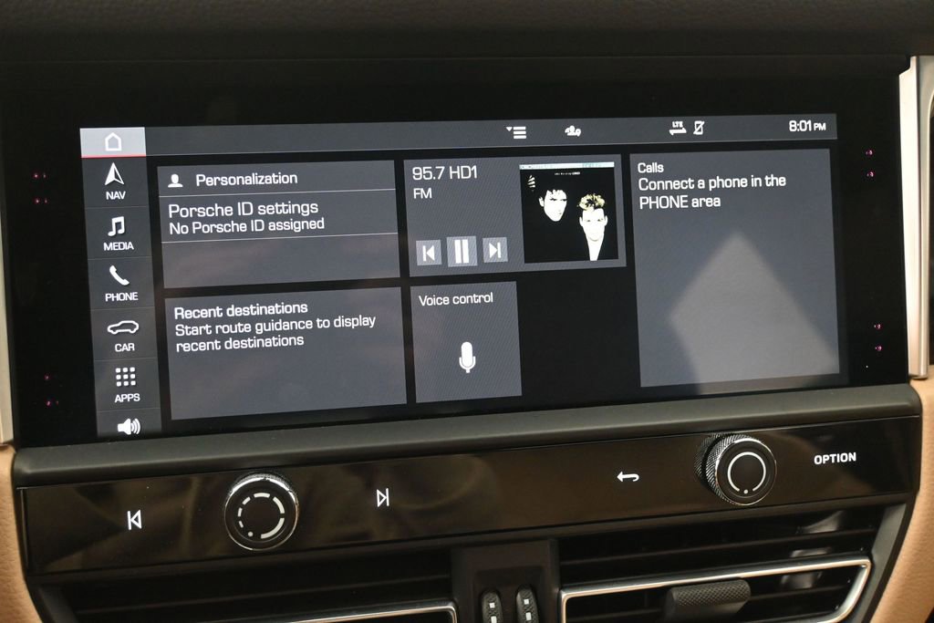 Used 2023 Porsche Macan S image 18