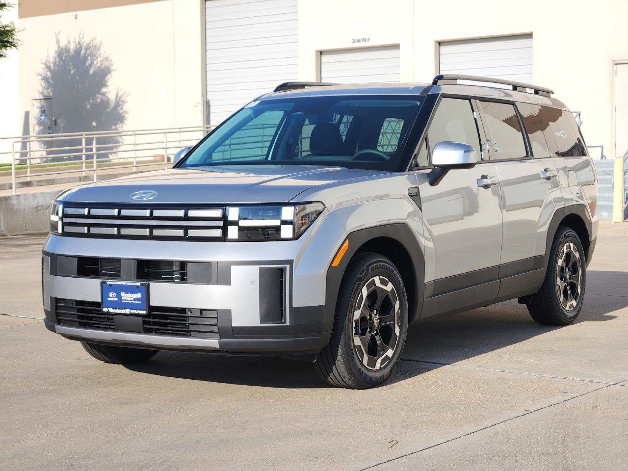 New 2026 Hyundai Santa Fe SEL FWD image 2