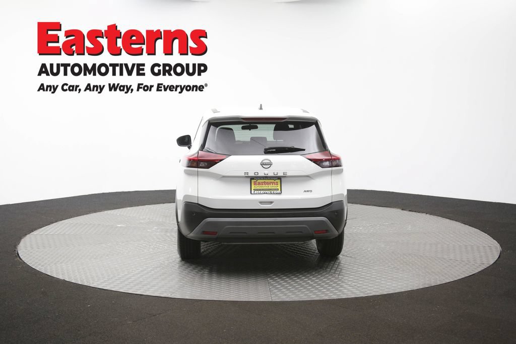 Used 2023 Nissan Rogue S AWD/4WD image 38
