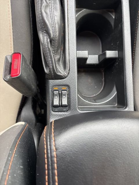 Used 2017 Subaru Crosstrek 2.0i Premium AWD/4WD image 12