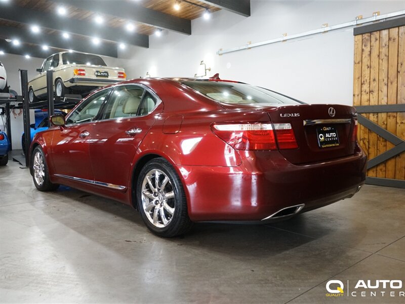Used 2007 Lexus LS 460 RWD image 7