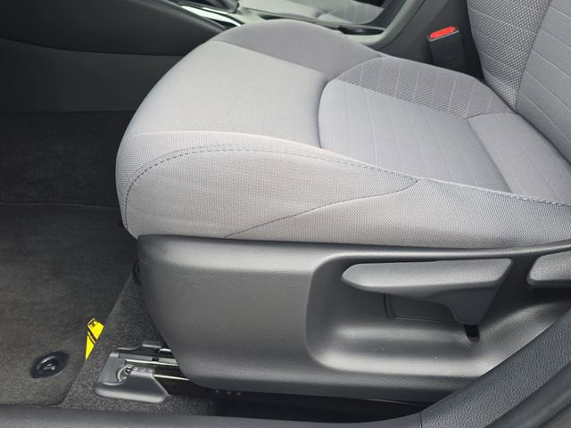 Used 2026 Toyota Corolla SE image 28