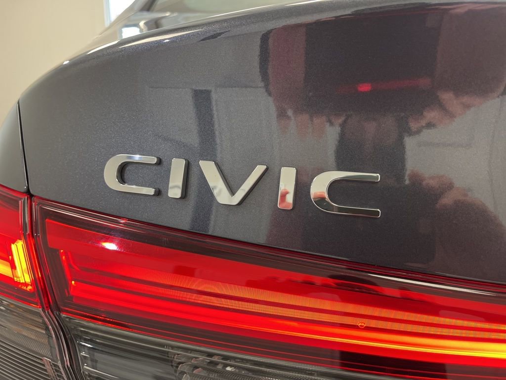 Used 2023 Honda Civic Sport image 24