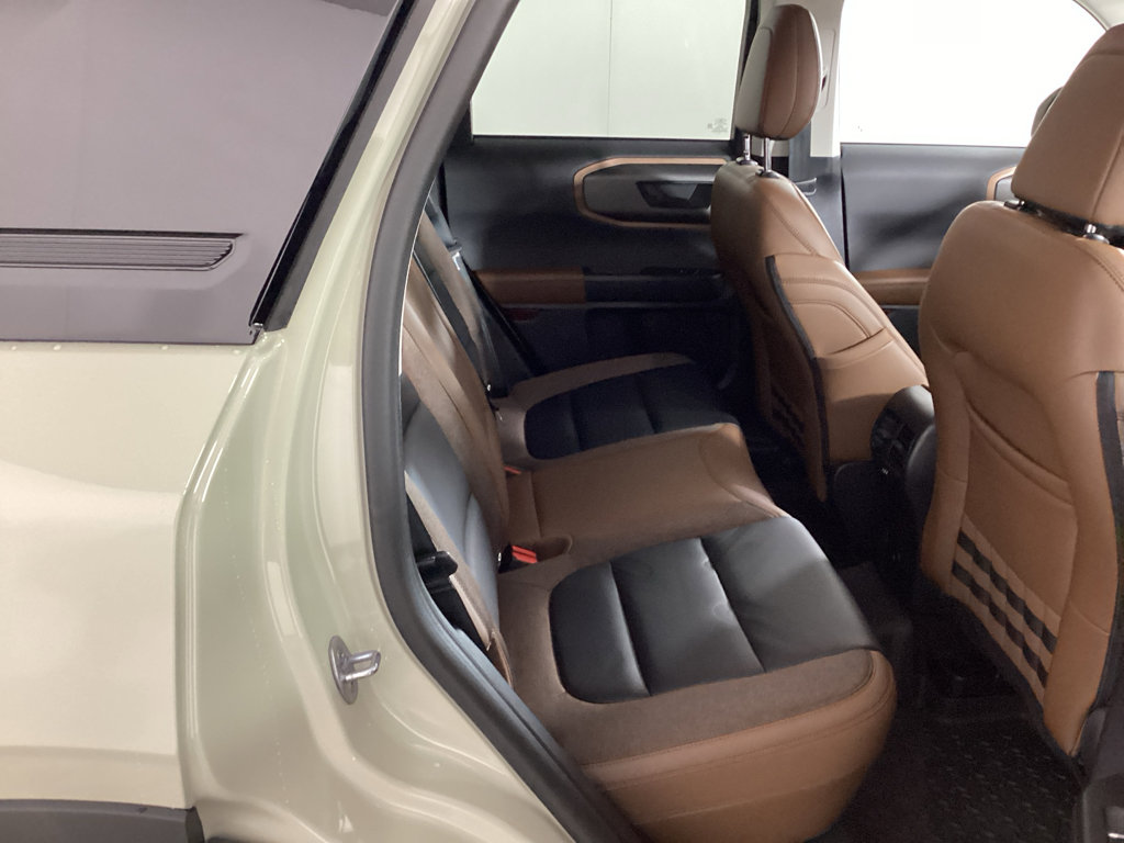 Used 2025 Ford Bronco Sport Outer Banks w/ Outer Banks Tech Package+ image 11