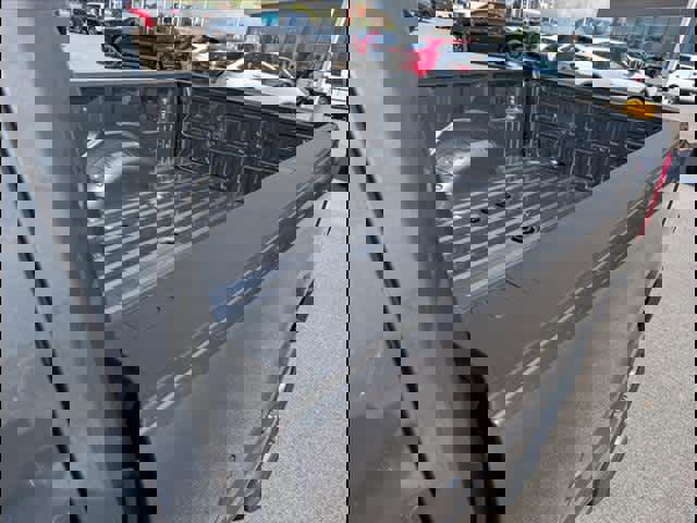 New 2026 Ford F250 XLT image 17