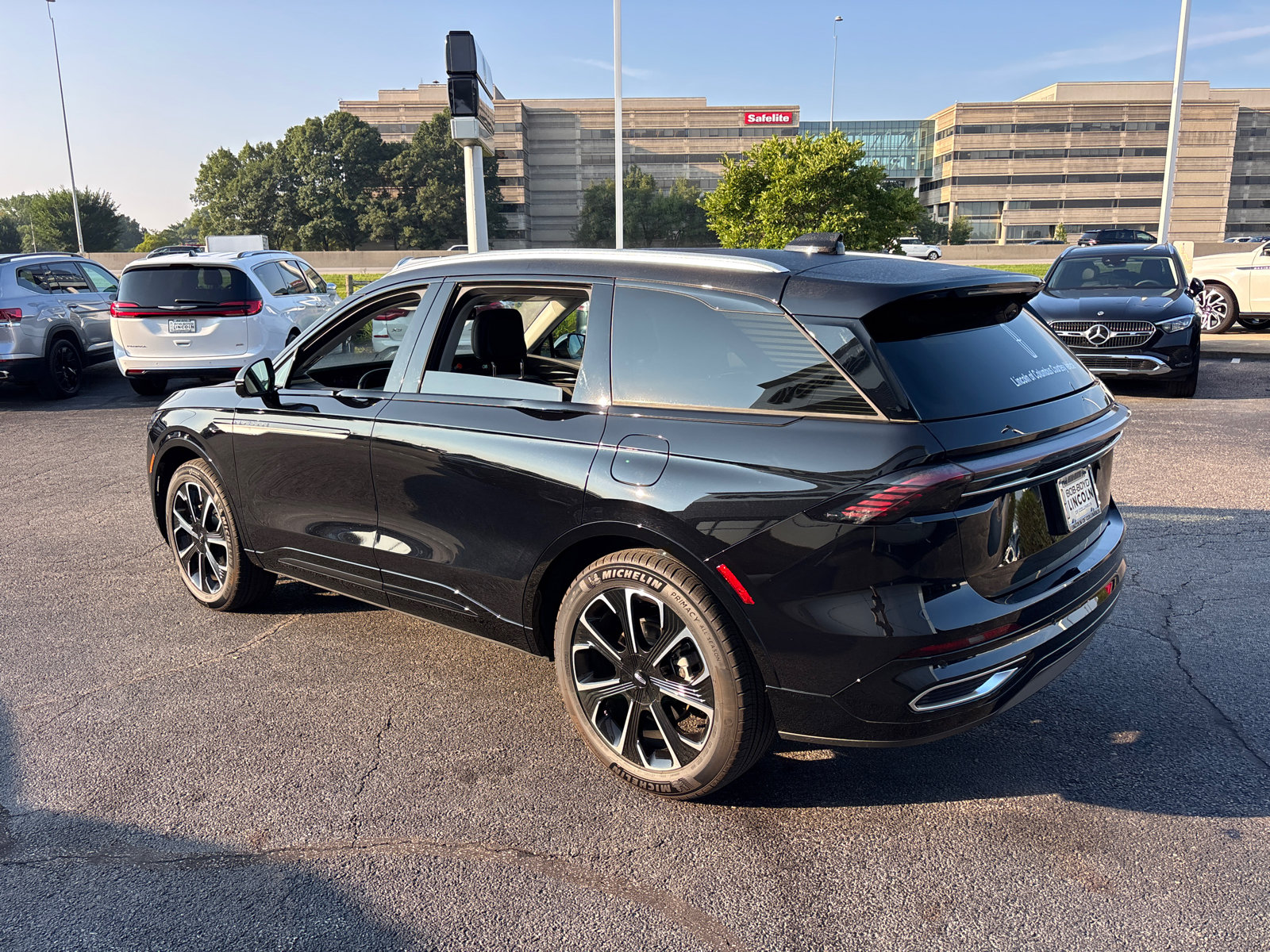New 2026 Lincoln Nautilus Reserve AWD/4WD image 5