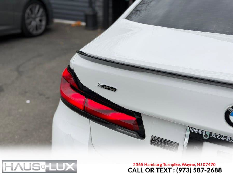 Used 2021 BMW 530i xDrive w/ Convenience Package AWD/4WD image 22