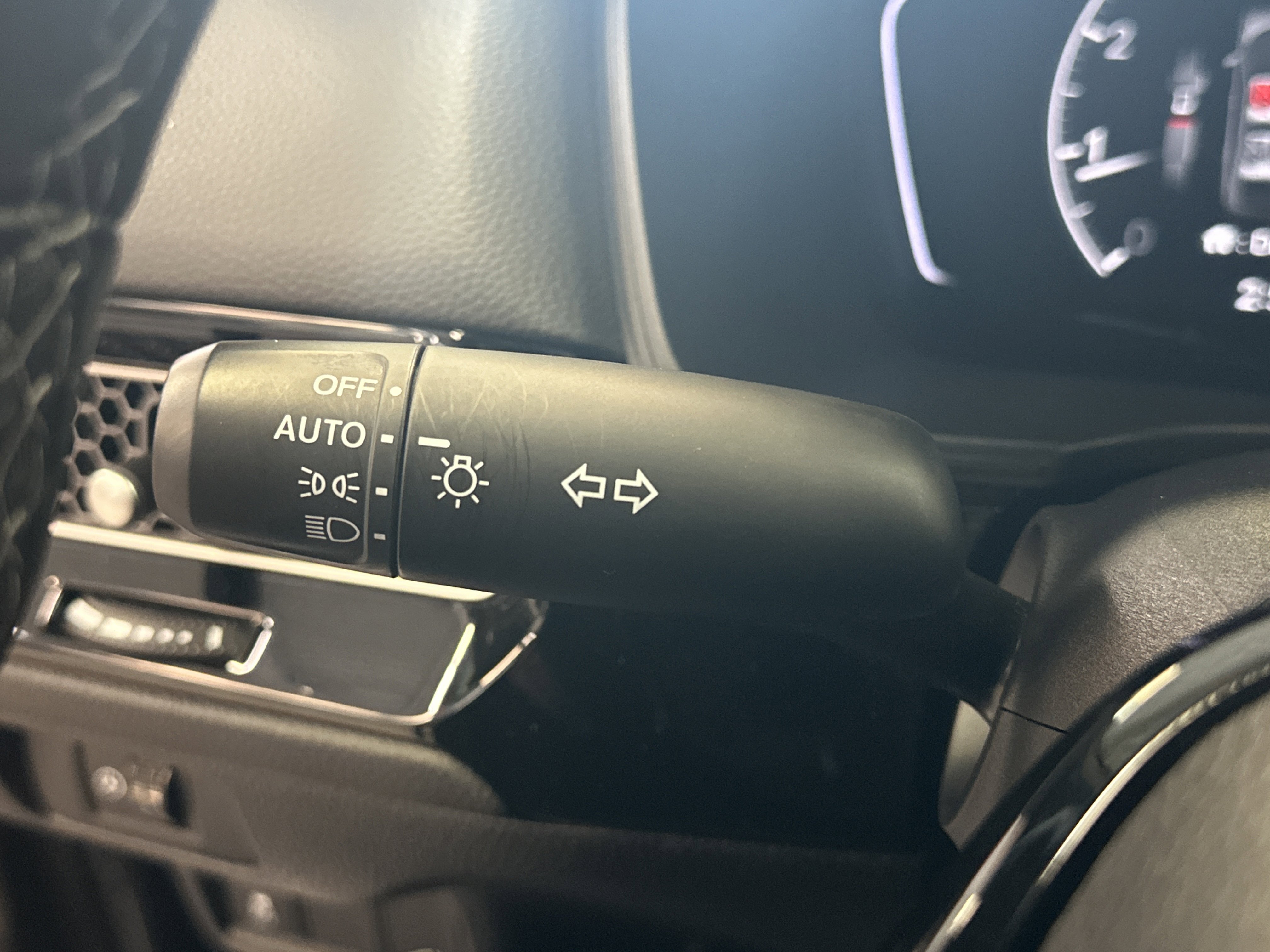 Used 2024 Honda Civic Sport image 31