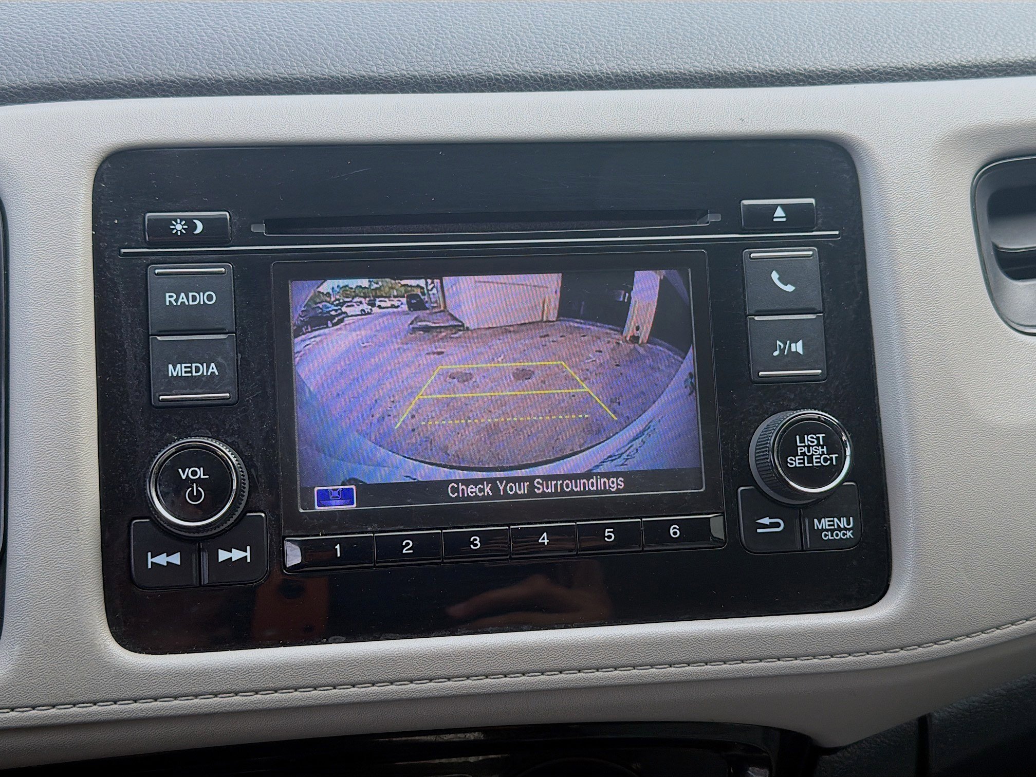 Used 2021 Honda HR-V LX image 14