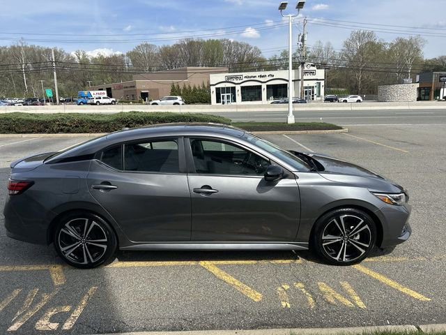Used 2023 Nissan Sentra SR w/ SR Premium Package image 9