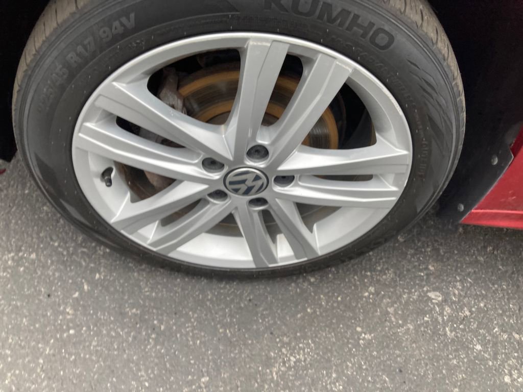 Used 2017 Volkswagen Jetta SEL image 35