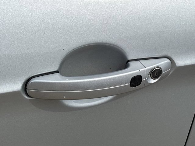 Used 2019 Ford Escape SEL FWD image 15