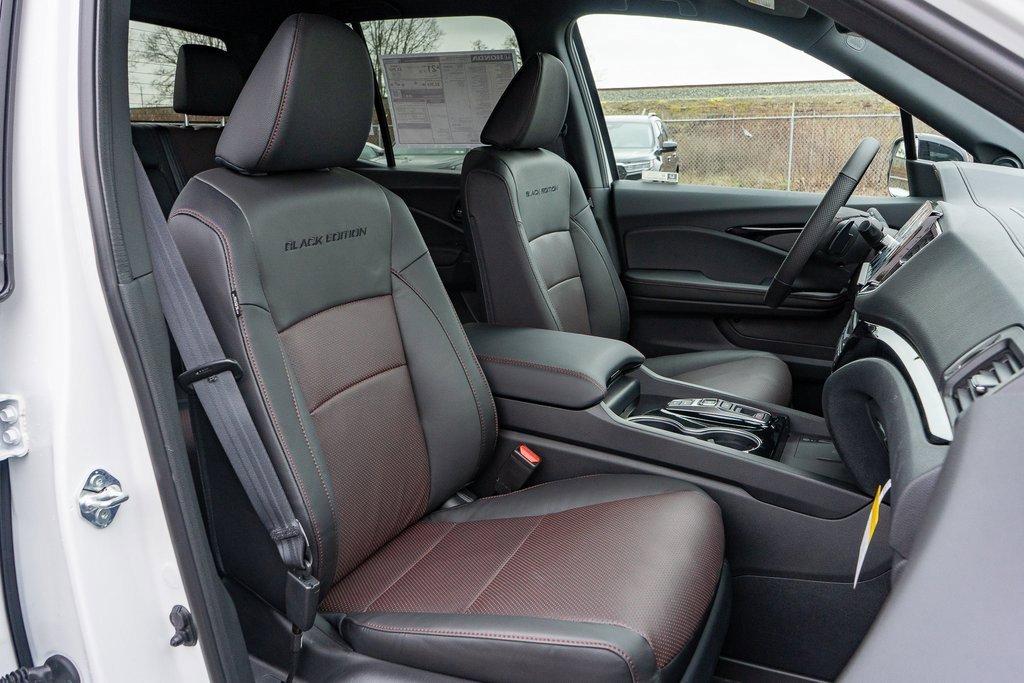 New 2026 Honda Ridgeline Black Edition image 18