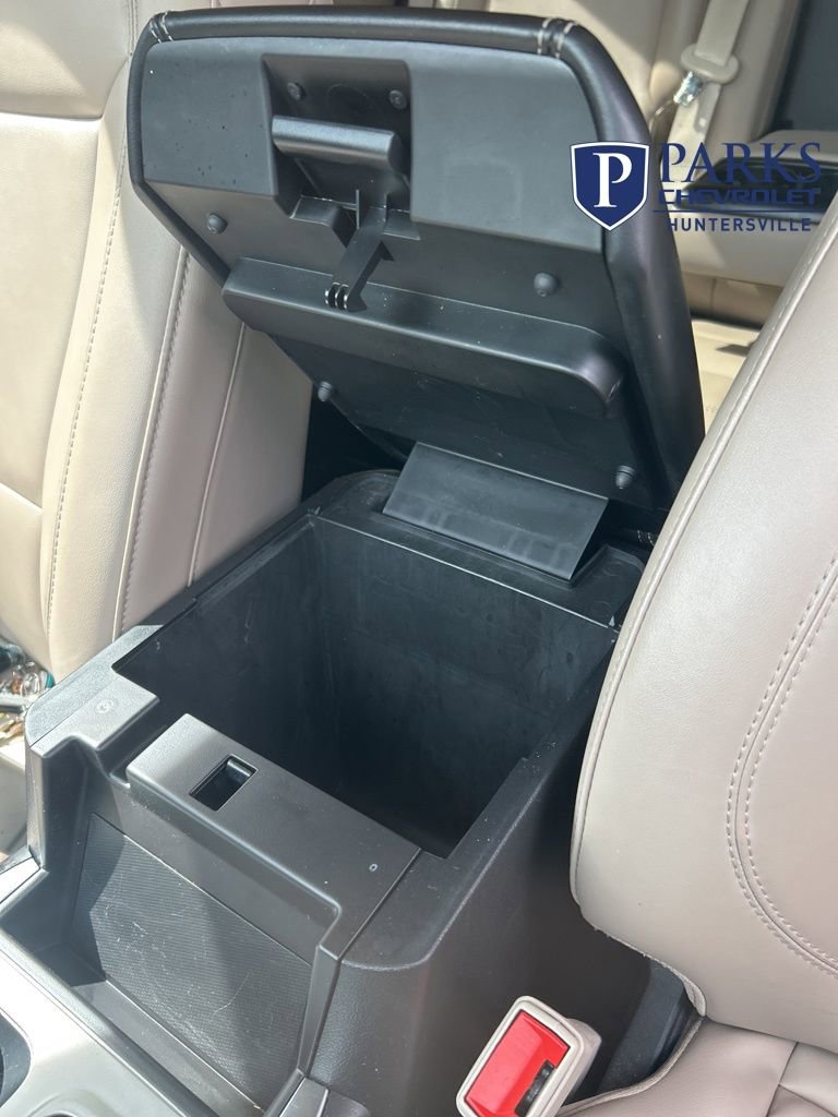 Used 2024 Ford Explorer XLT w/ Equipment Group 202A image 22