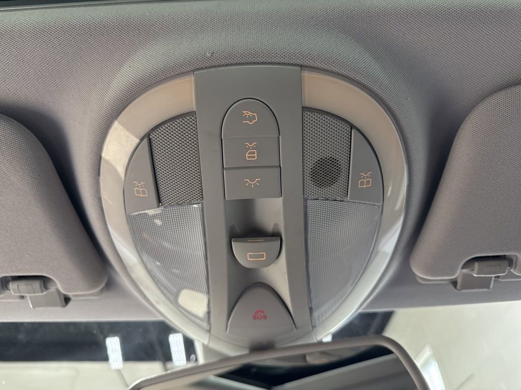 Used 2007 Mercedes-Benz E 550 Sedan image 23