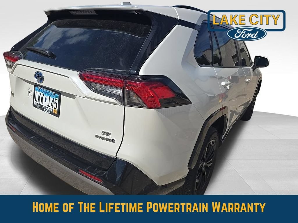 Used 2022 Toyota RAV4 SE w/ Convenience Package AWD/4WD image 5