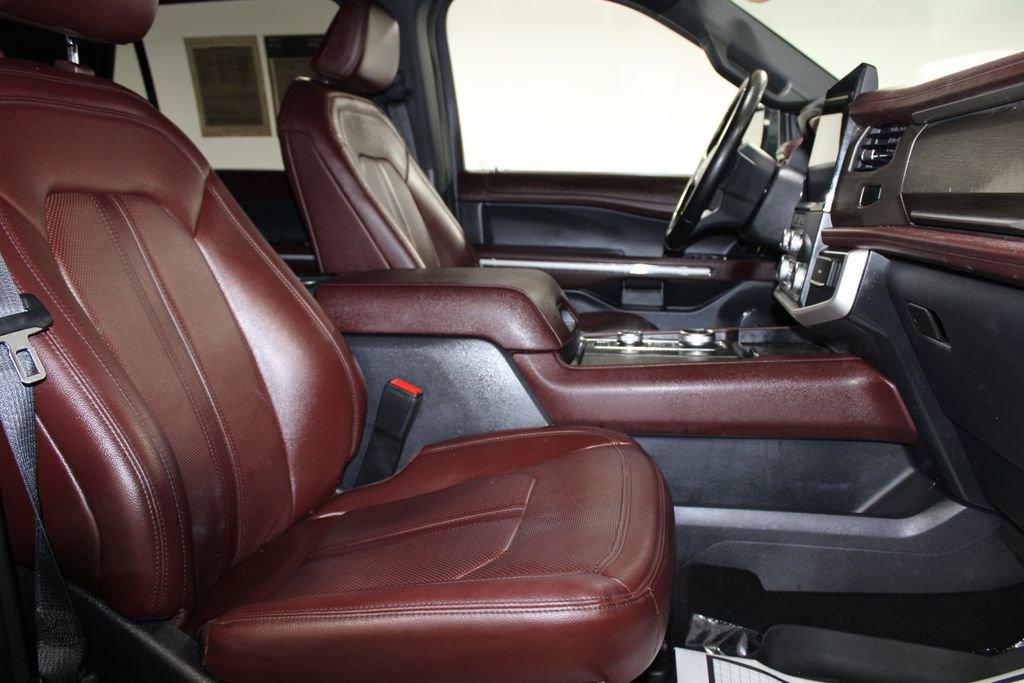 Used 2022 Ford Expedition Max Limited image 28