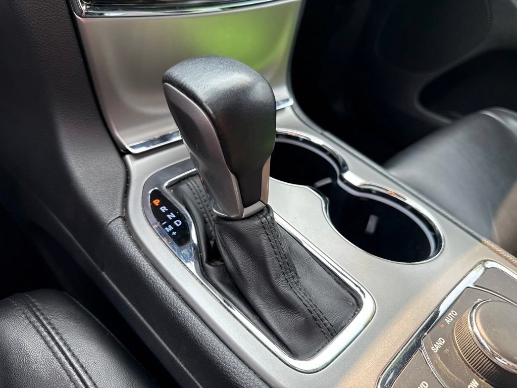 Used 2020 Jeep Grand Cherokee Limited AWD/4WD image 35
