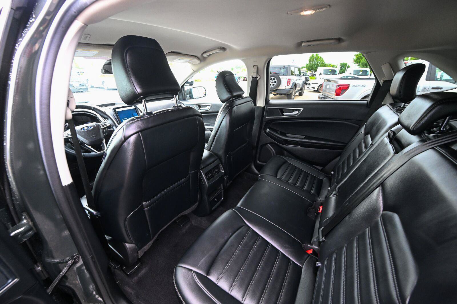 Used 2023 Ford Edge SEL AWD/4WD image 22