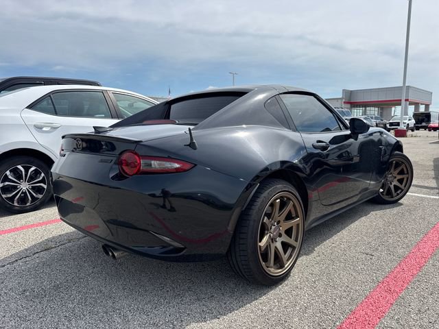 Used 2017 MAZDA MX-5 Miata RF Club RWD image 4