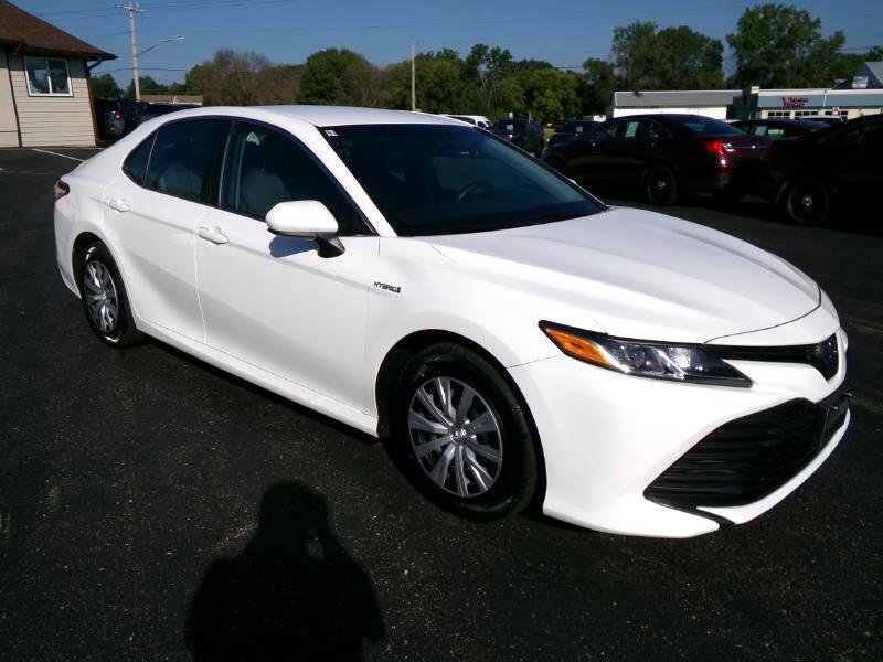 Used 2018 Toyota Camry LE