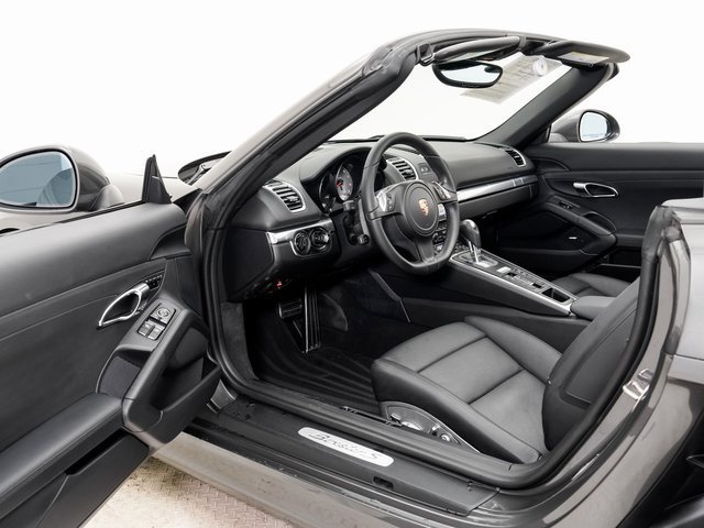 Used 2014 Porsche Boxster S image 7