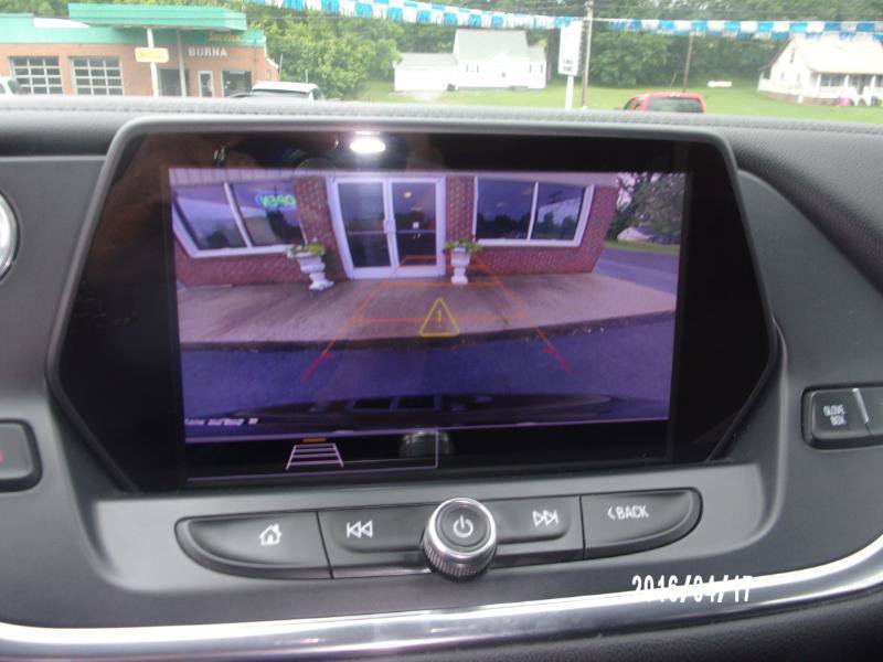 Used 2021 Chevrolet Blazer LT FWD image 23