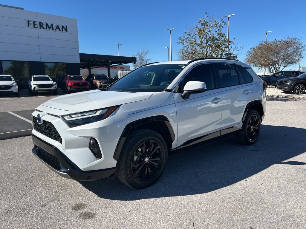 Used 2024 Toyota RAV4 SE
