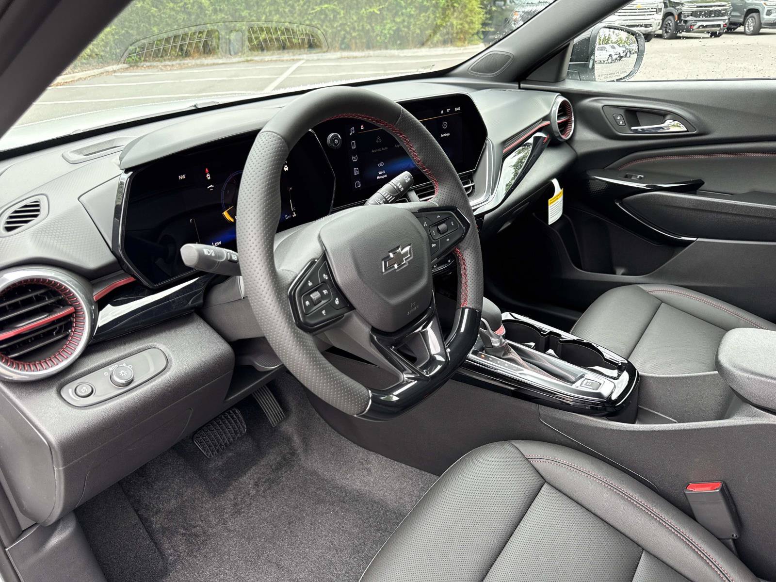 New 2026 Chevrolet Trax RS w/ Driver Confidence Package FWD image 21
