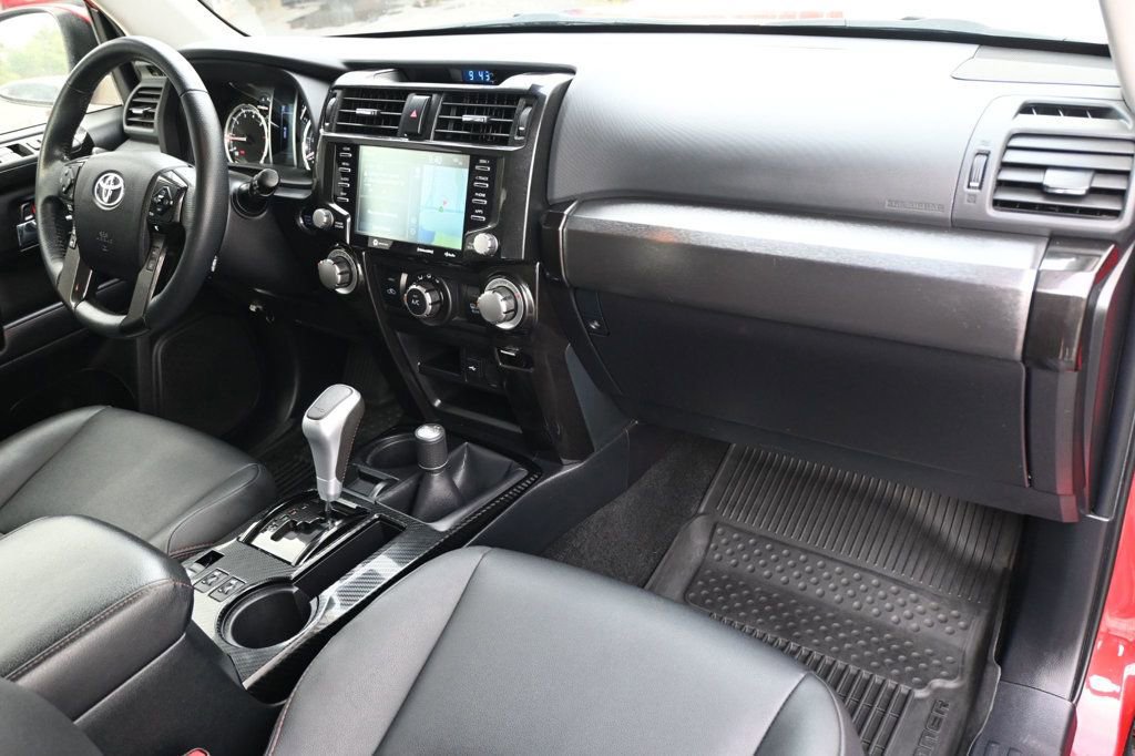 Used 2022 Toyota 4Runner TRD Off-Road Premium image 8