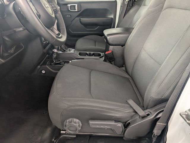 Used 2023 Jeep Gladiator Sport image 12