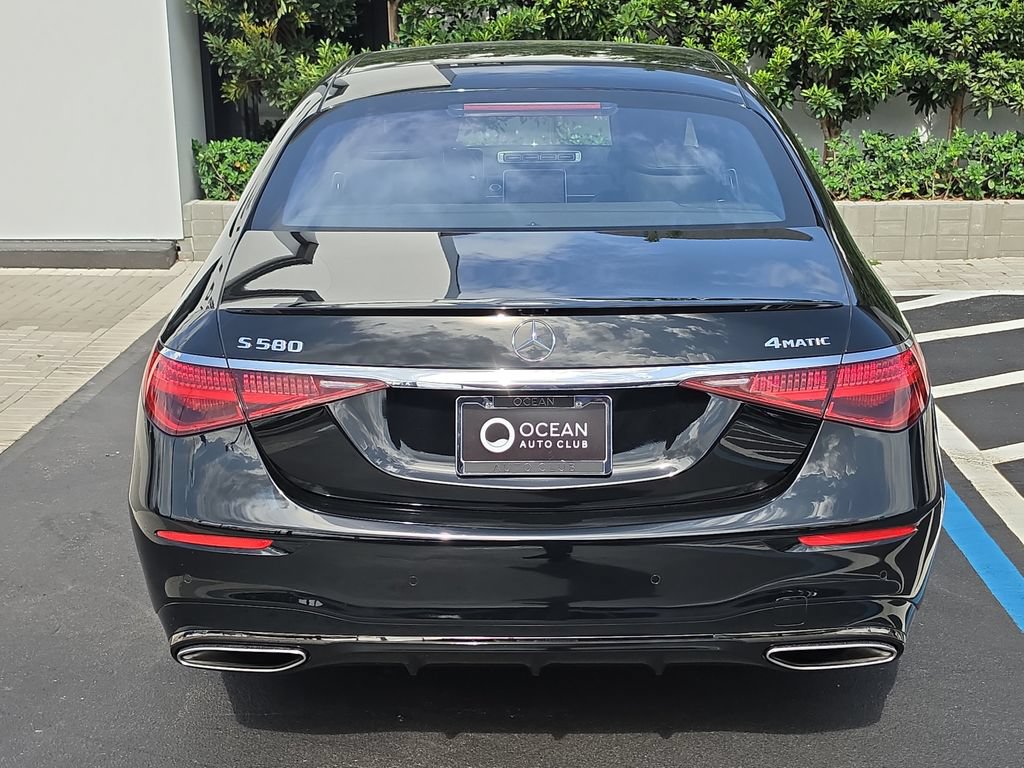 Used 2023 Mercedes-Benz S 580 4MATIC Sedan image 5