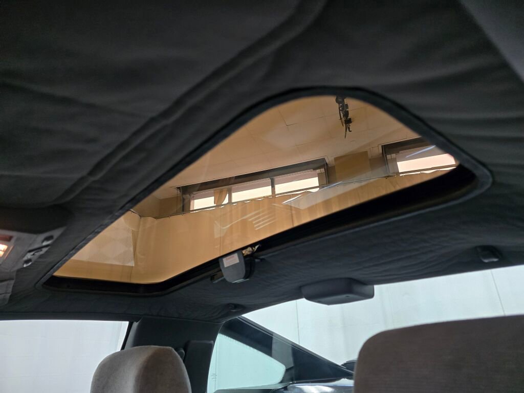 Used 1988 Pontiac Fiero GT image 85