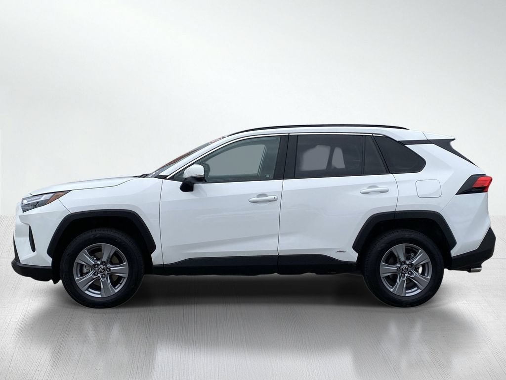 Certified 2025 Toyota RAV4 XLE AWD/4WD image 2