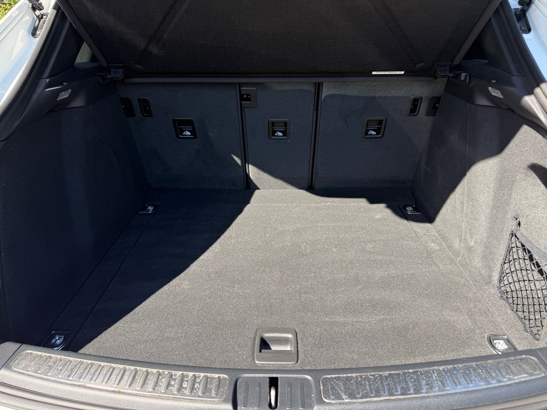 Used 2024 Porsche Macan image 34