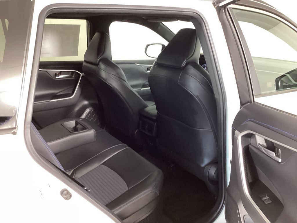 Used 2023 Toyota RAV4 XSE AWD/4WD image 36