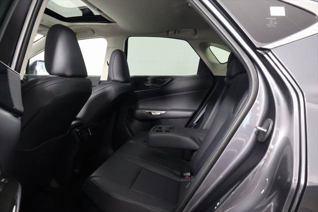 Certified 2026 Lexus NX 350h AWD w/ Accessory Package (2T) image 11