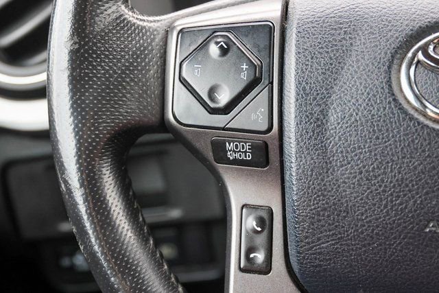 Used 2019 Toyota Tacoma TRD Sport image 25