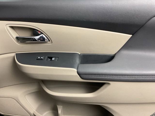 Used 2015 Honda Odyssey EX-L image 25