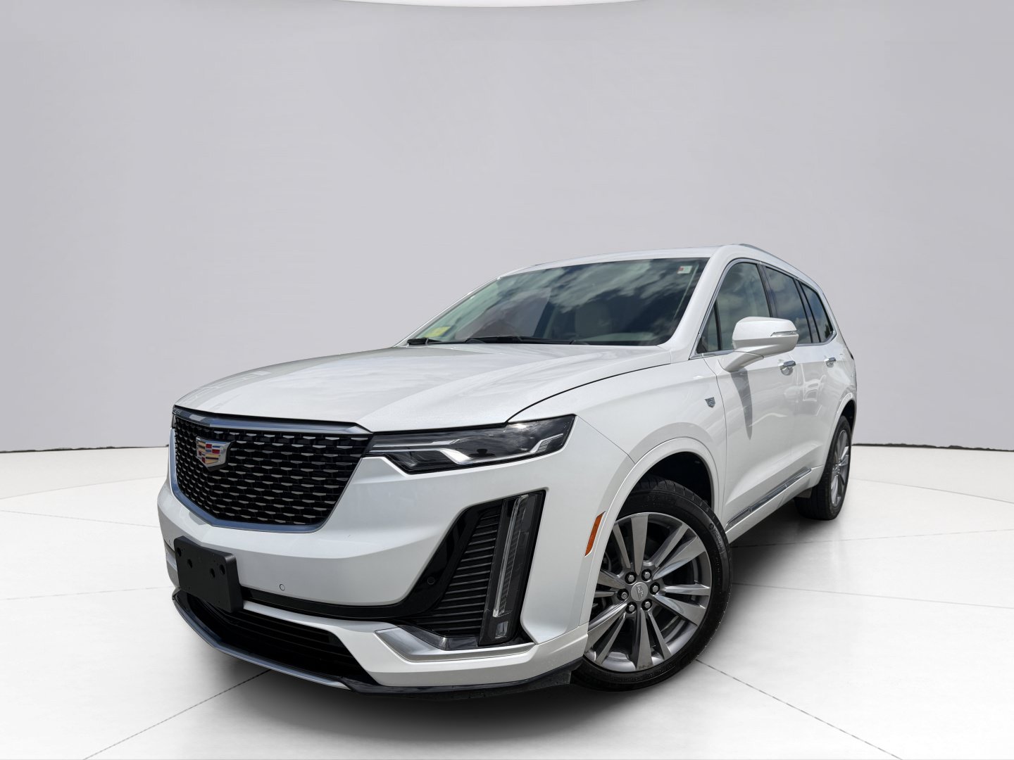 Used 2024 Cadillac XT6 Premium Luxury w/ LPO, Floor Liner Package AWD/4WD image 1