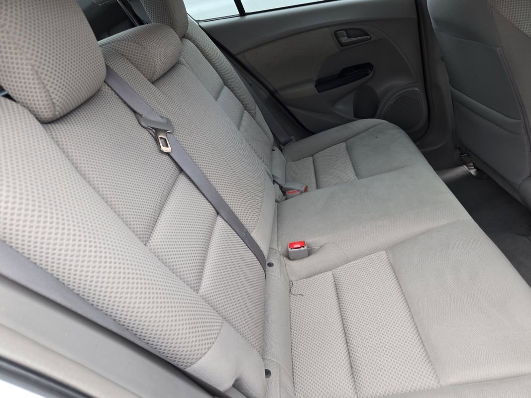 Used 2011 Honda Insight EX image 25